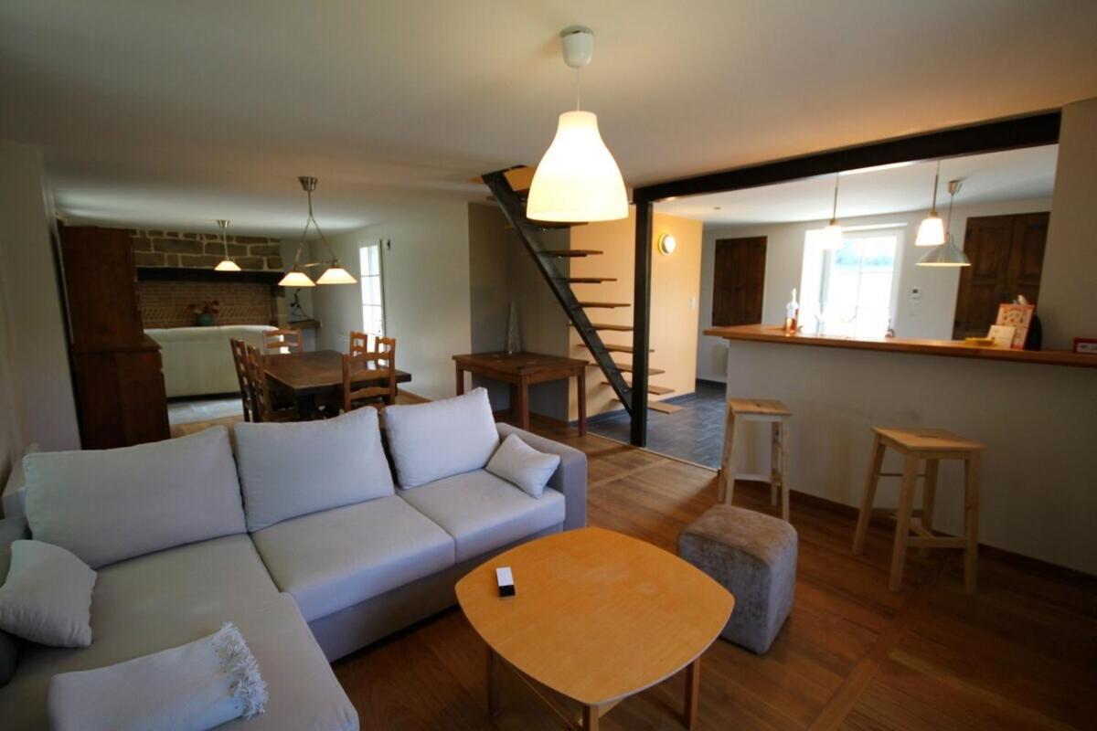 Maison De Vacances A Lissac-Sur-Couze Kültér fotó