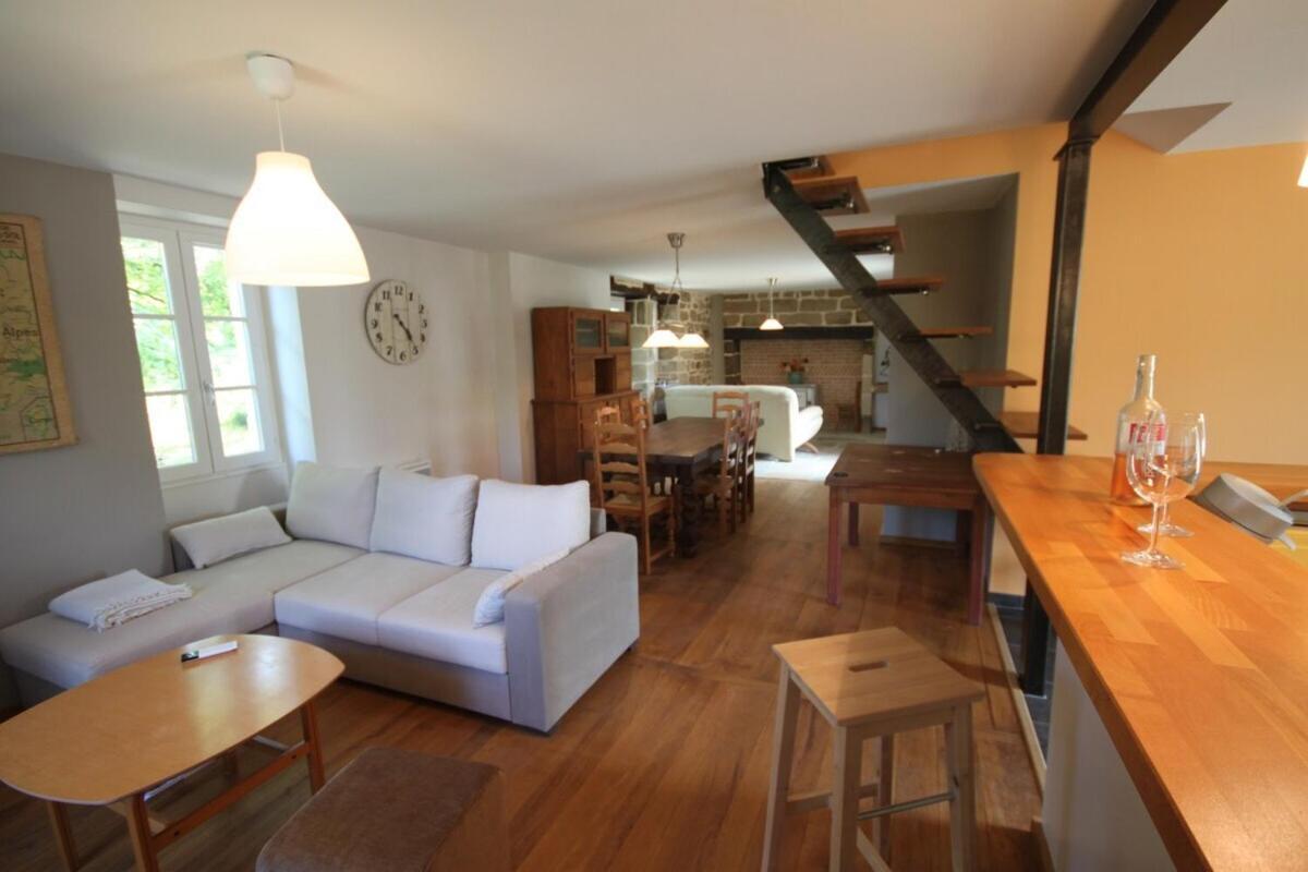 Maison De Vacances A Lissac-Sur-Couze Kültér fotó