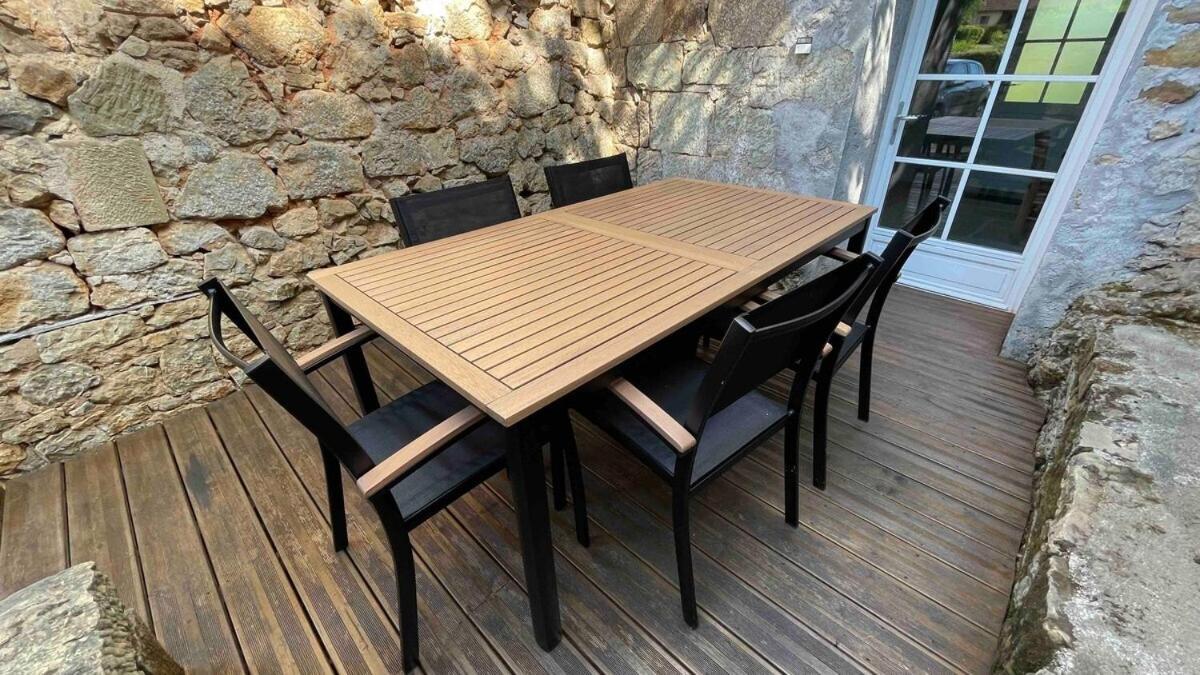 Maison De Vacances A Lissac-Sur-Couze Kültér fotó